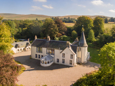 Scottish country house in wooded policies
