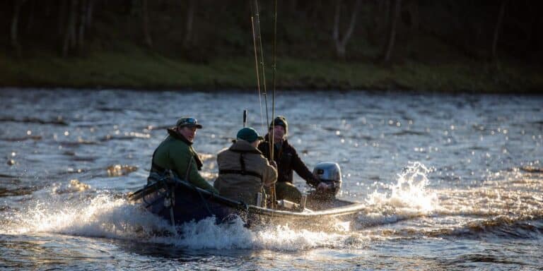 salmon-fishing-river-tay-scotland