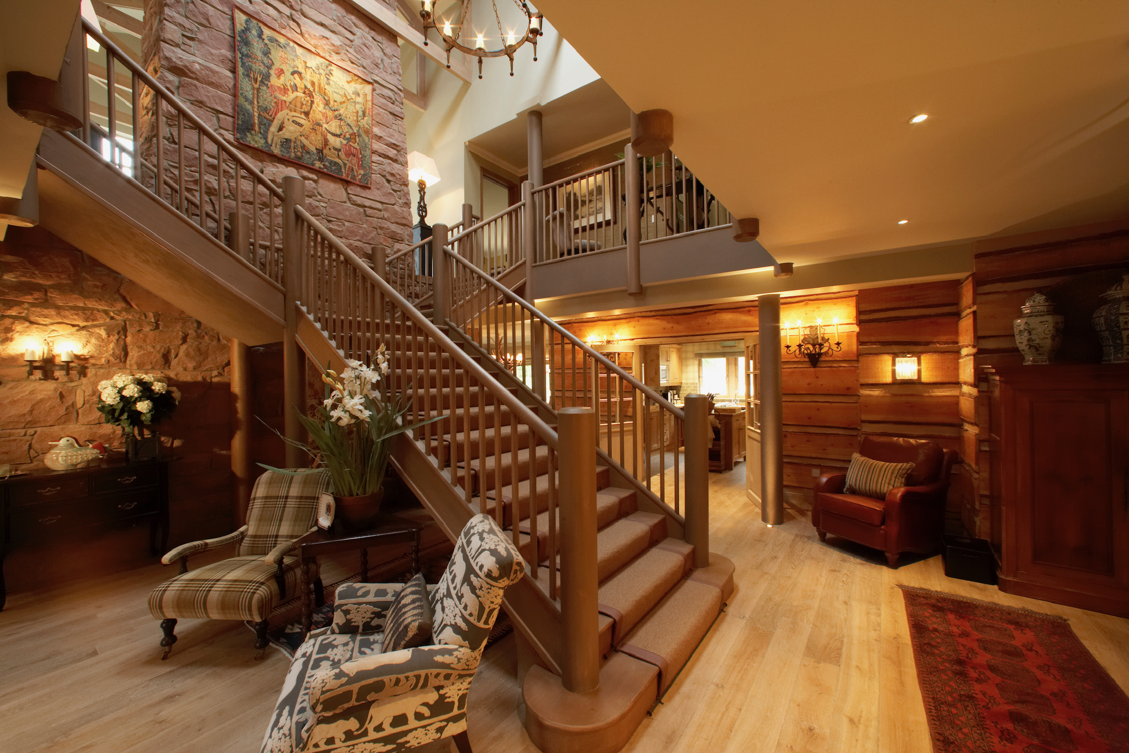 280605 Ness Castle Lodge 021