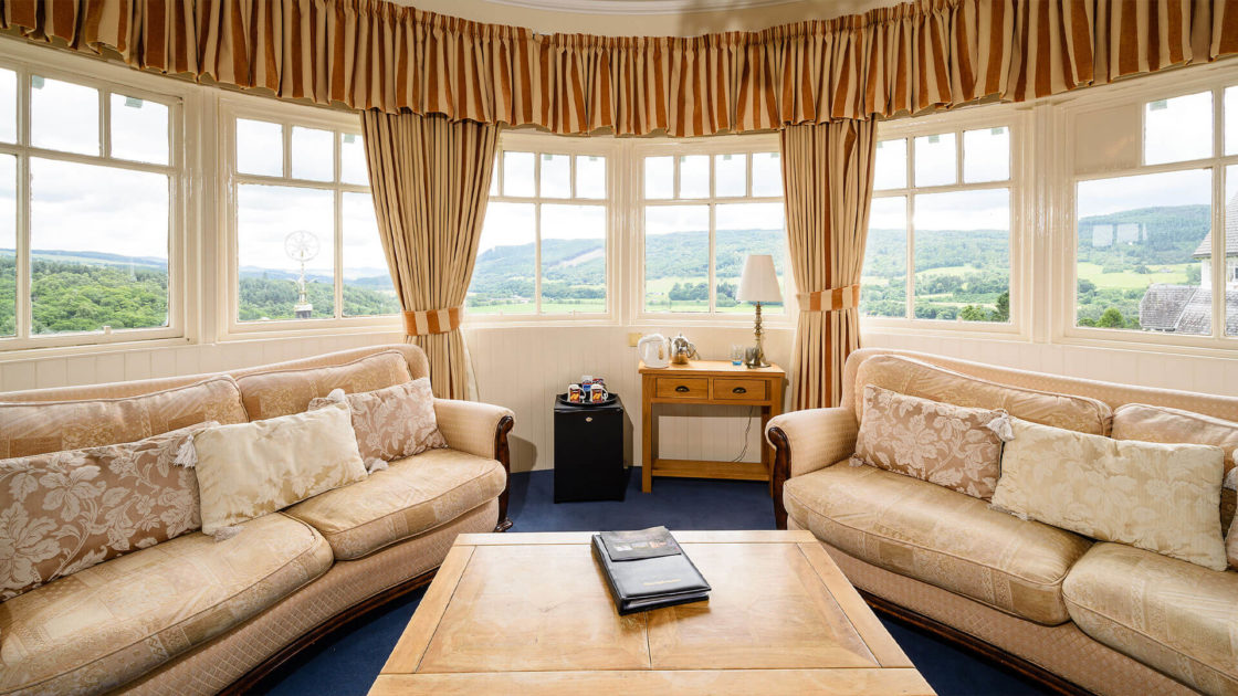 Atholl Turret Suite 1120x630 fp mm fpoff 0 0